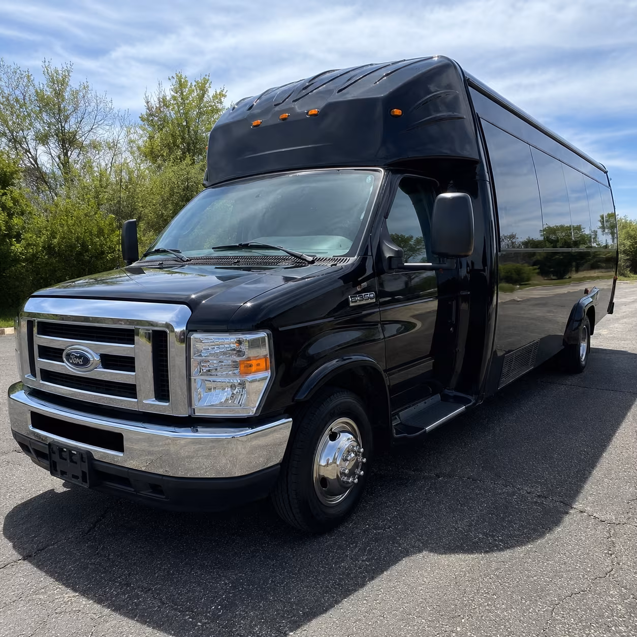 edmonds corporate party bus rental