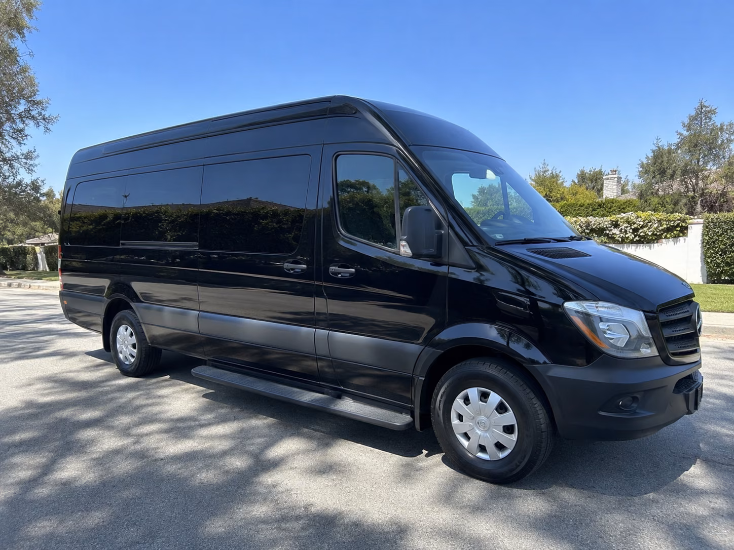 Edmonds Wine Tour & Brewery Transportation
