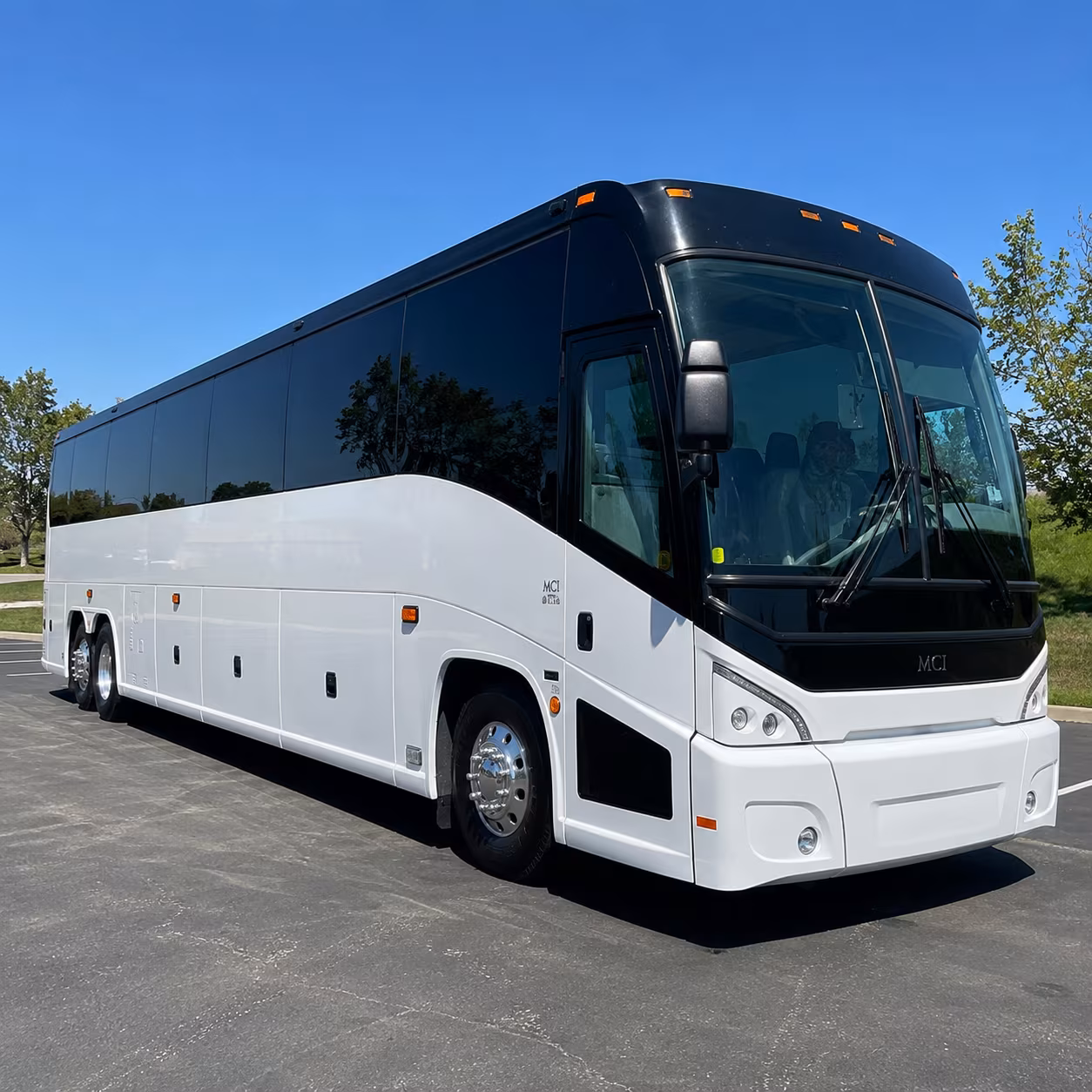 lynnwood charter bus