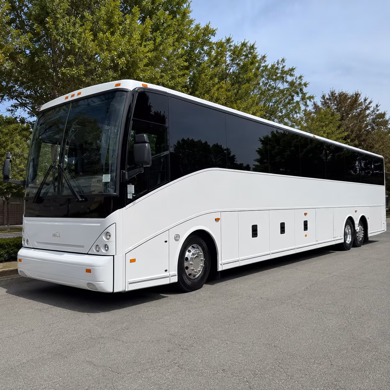make your seatac arrival smooth with a pre arranged charter bus