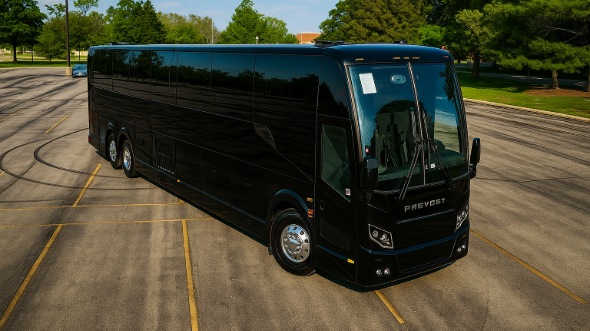 edmonds vacation bus rentals for family trips